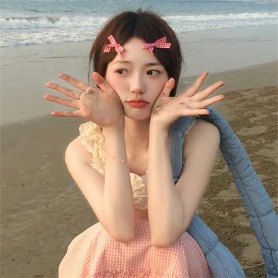 黑衣人